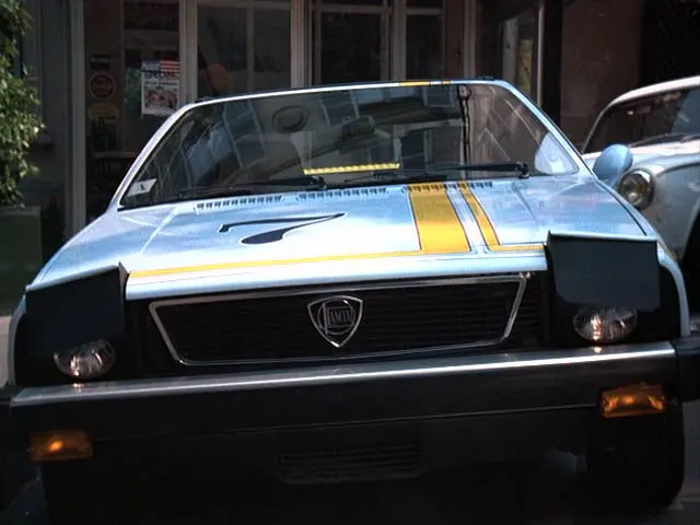 Lancia Beta Scorpion pop up headlights