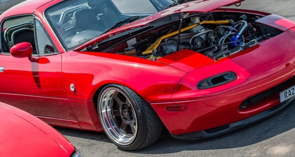 Mazda mx miata red model